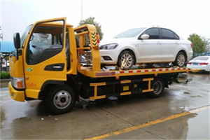 甘井子区附近拖车救援24小时服务热线